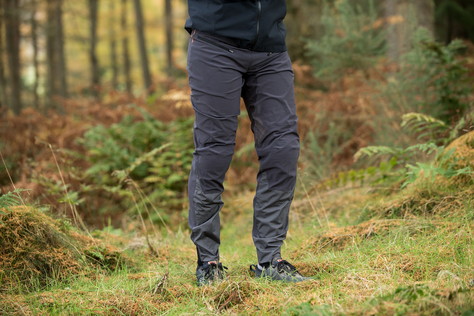 Men's Warm Water-repellent Hiking Pants SH100 | Decathlon